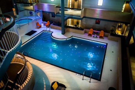Best Western Plus Village Park Inn - 20