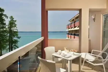 Continental Wellness & Spa - 137