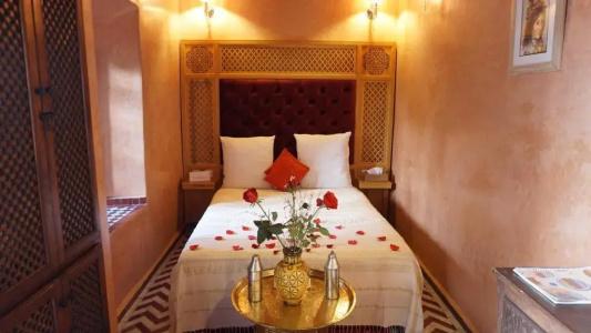 Riad Samsli - 24