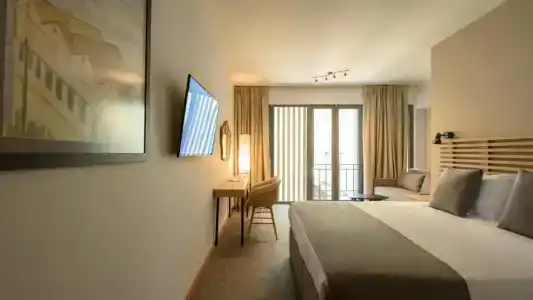 Fos Downtown Suites - 64