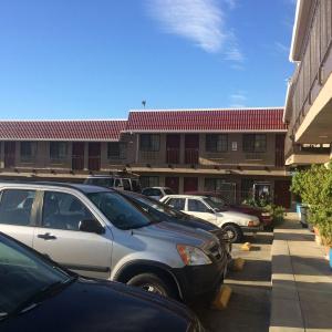 Crown Lodge - 9