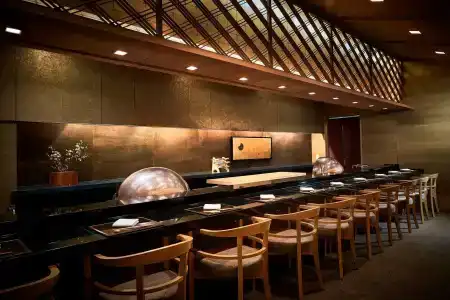 The Ritz-Carlton Osaka - 12