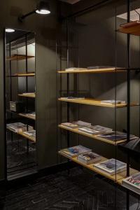The Duke Boutique - 124
