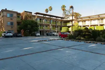 Best Western Plus - 0