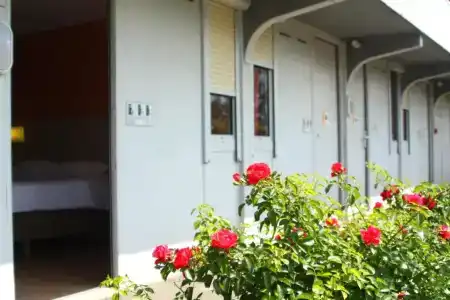 Premiere Classe Toulouse Sesquières - 30
