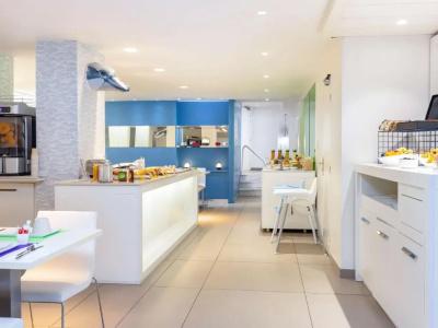 Ibis Styles Menton Centre - 13