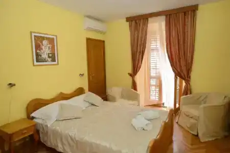 Marija - 38