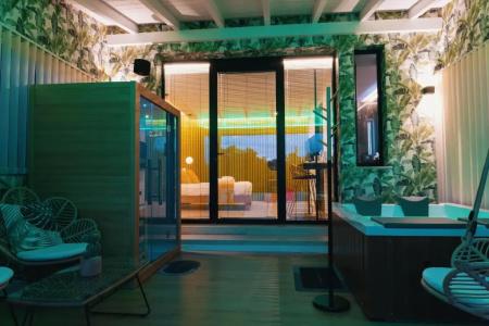 Emesh Boutique Suite - 75