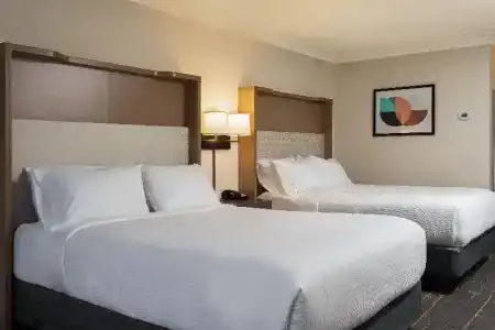 Elk Lake Inn & Suites - 66