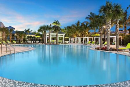 Hilton Garden Inn / The Keys Collection - 21