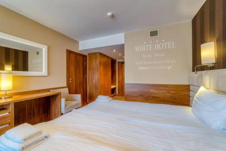 White Resort - 51