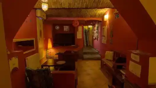 Manga Hostel - 12