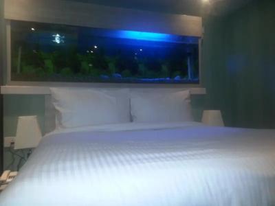 Golden Oak - 10