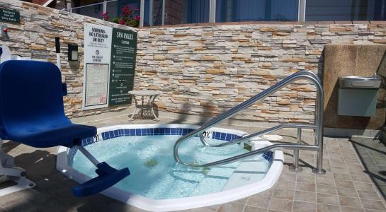 Best Western Plus Inn-by-the-Sea - 12
