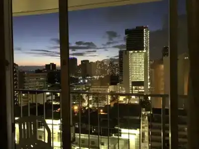 Tropical Studios At Marine Surf Waikiki - Free Parking - Best Location - Full Kitchen - Swimming Pool - 70