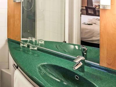 Ibis Praha Old Town - 36