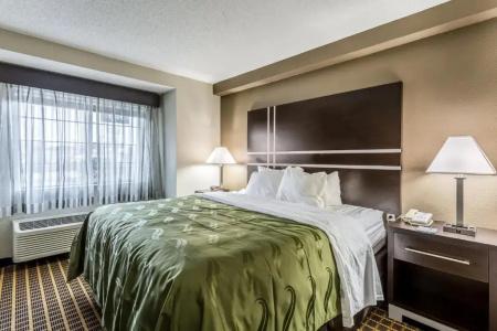 Quality Inn & Suites I-10 - 40