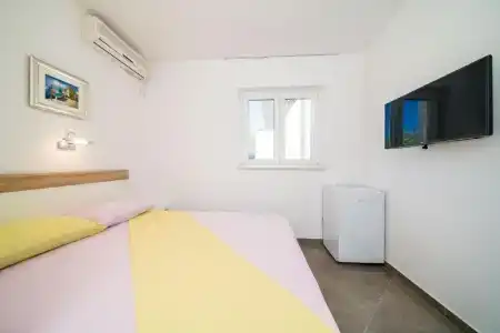 Rooms & Barišić - 25