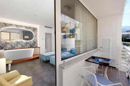 Tasso Suites & Spa - 35