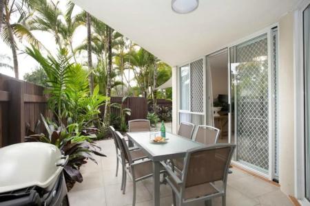 Noosa Tropicana - 99
