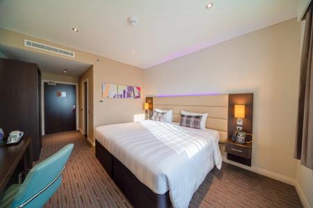Premier Inn Dubai Al Jaddaf - 41