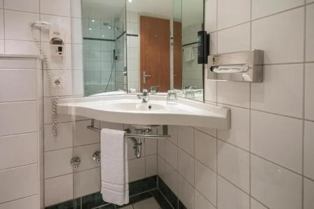 Michel Braunschweig (ehem. Mercure Atrium) - 47