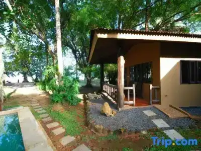 Melina Beach Front Bungalows - 54