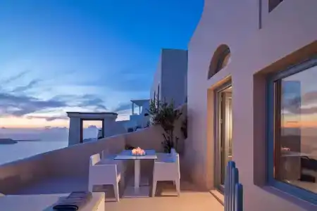 Astra Suites - 346
