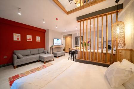 Reddoors Suits - 3