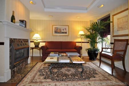 West End Washington DC, Tapestry Collection by Hilton - 4