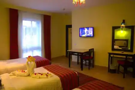 Naama Blue - 53