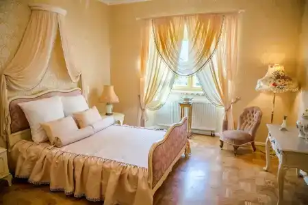 Pakruojis Manor's Palace Boutique - 50