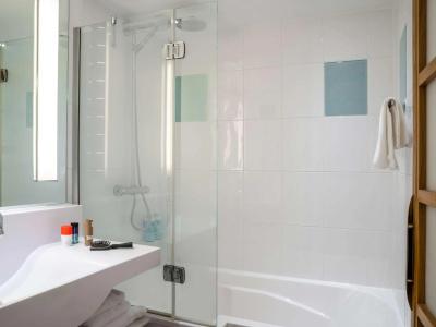 Novotel Glasgow Centre - 8