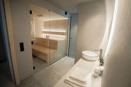 Amrai Suites - 131