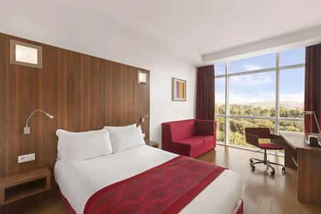 Ramada Encore By Wyndham Tangier - 15