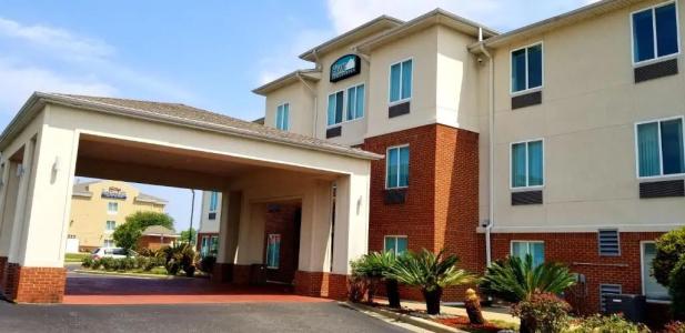 Home Inn & Suites - 0
