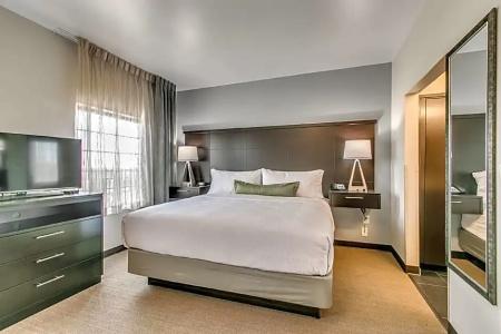 Staybridge Suites South, an IHG - 120
