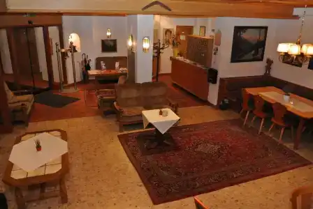 Gruberhof Bed & Breakfast - 11