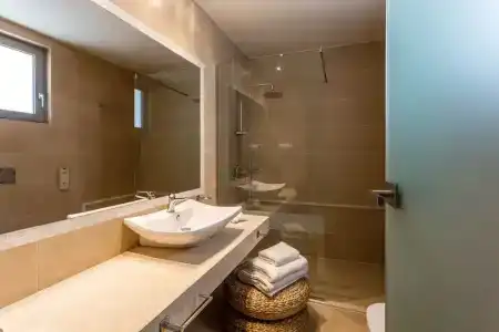 Elysian Luxury and Spa - 35