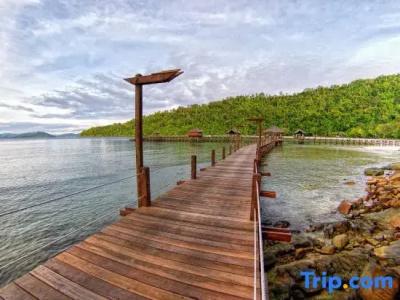 Bunga Raya Island & Spa - 168