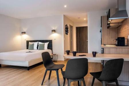 Best Western Le Cheval Blanc -Centre- Vieux Port - 232
