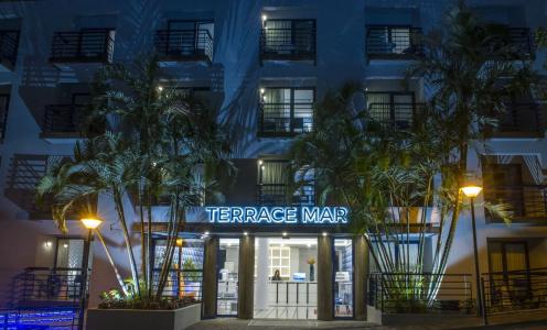 Terrace Mar Suite - 19