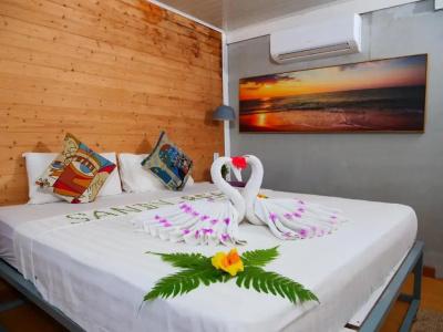Sandy Beach Bungalows - 42