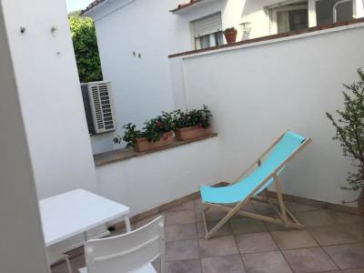 To Be Capri - 5