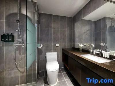 Britannia Aberdeen - 74