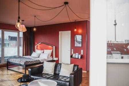 The Circus Hostel - 17
