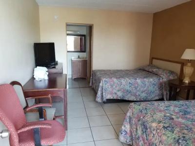 Cloud 9 Inn - 35