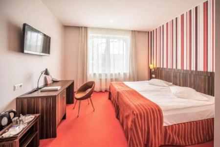 Rija Vef With Free Parking - 45