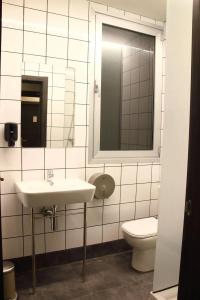 Poshtel - Premium - 9