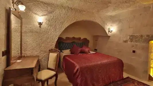 Phocas Cave Suites - 92